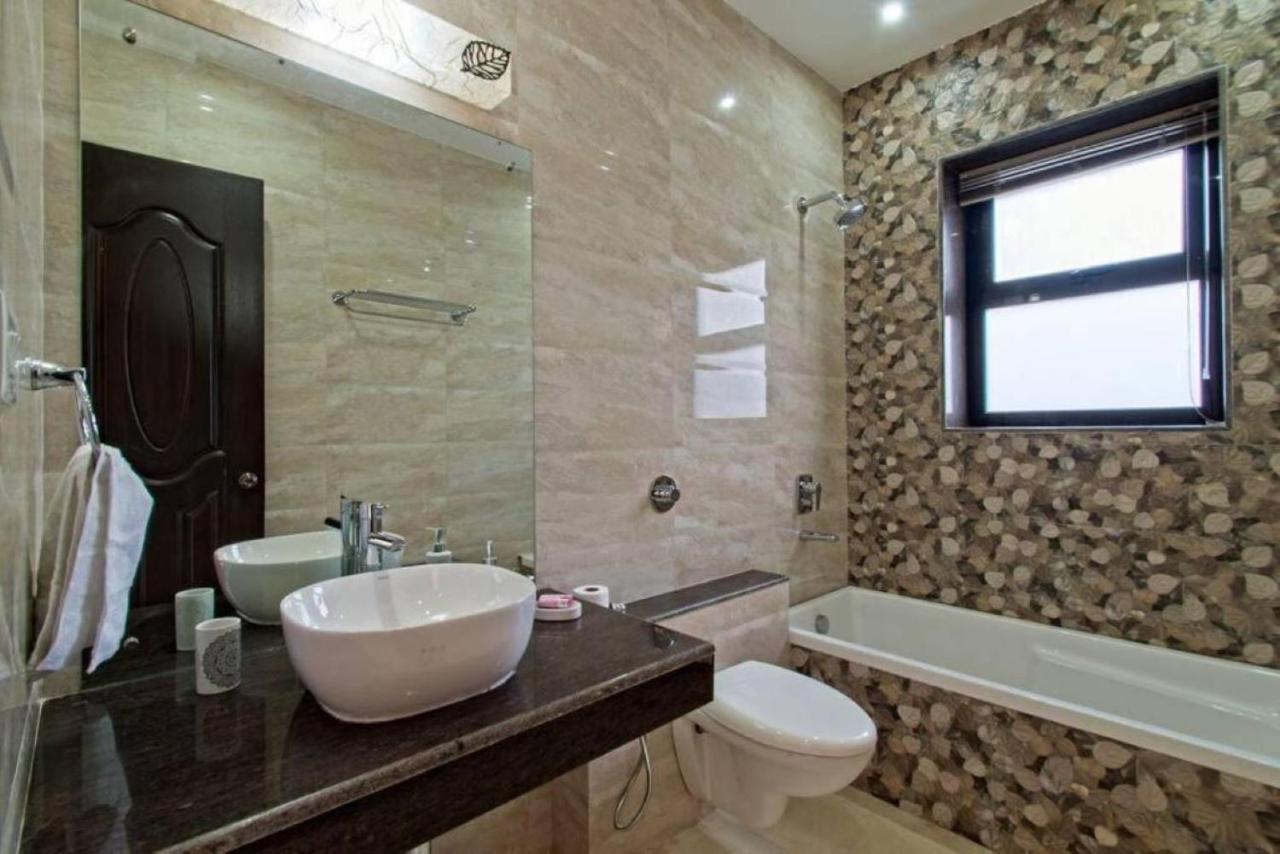 Luxury Rental With Kids Playroom In Goa カラングート エクステリア 写真