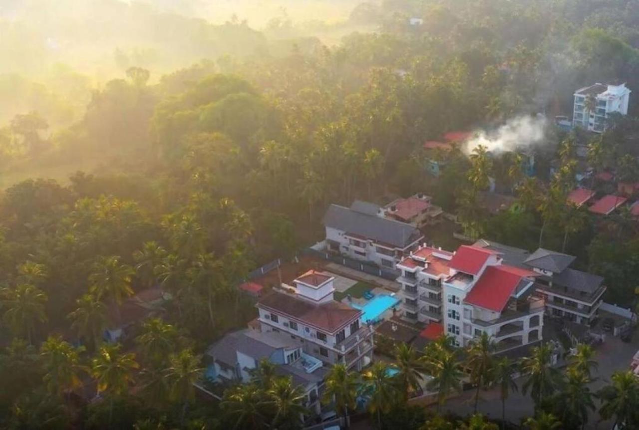 Luxury Rental With Kids Playroom In Goa カラングート エクステリア 写真